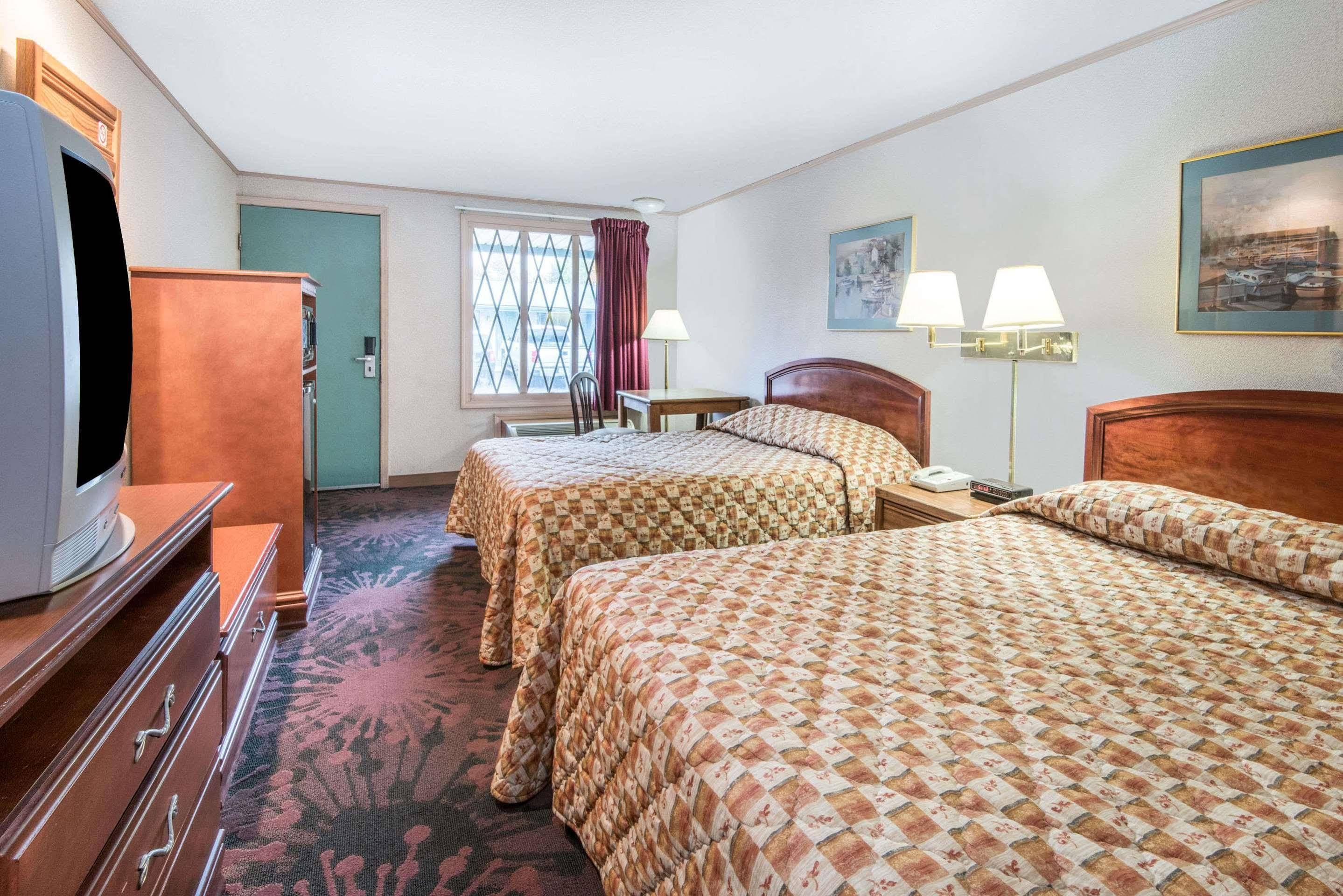 Knights Inn Canton Dış mekan fotoğraf
